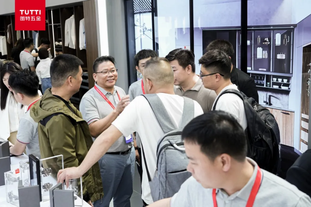 interzum